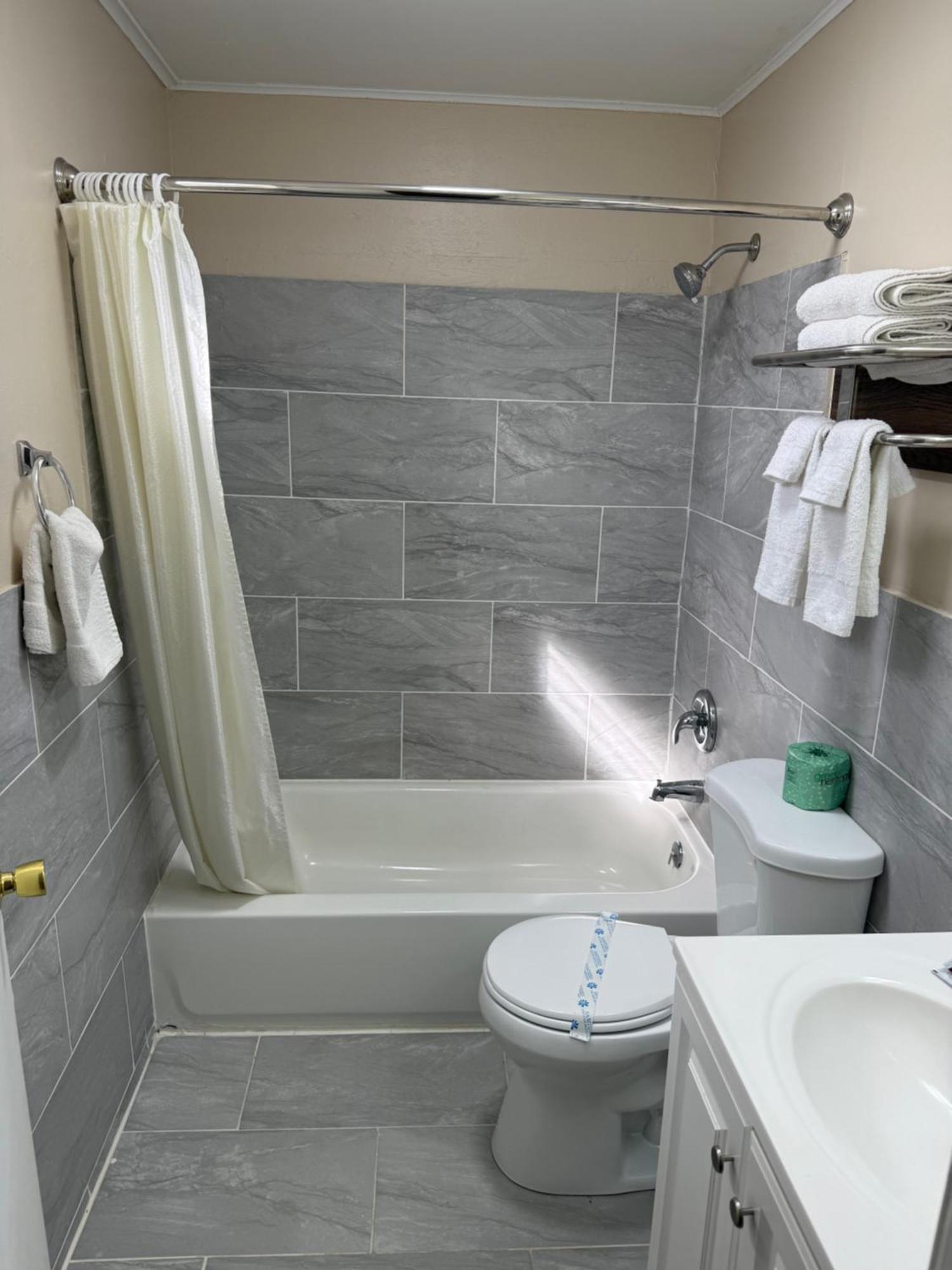 Boone Trail Inn Middlesboro Экстерьер фото