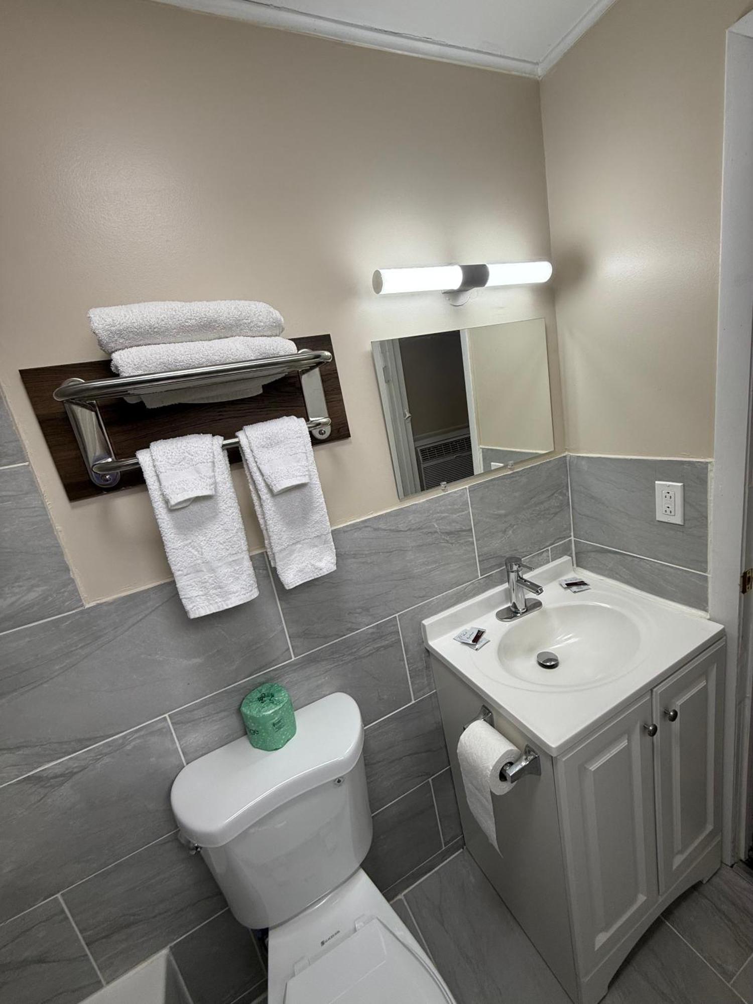 Boone Trail Inn Middlesboro Экстерьер фото