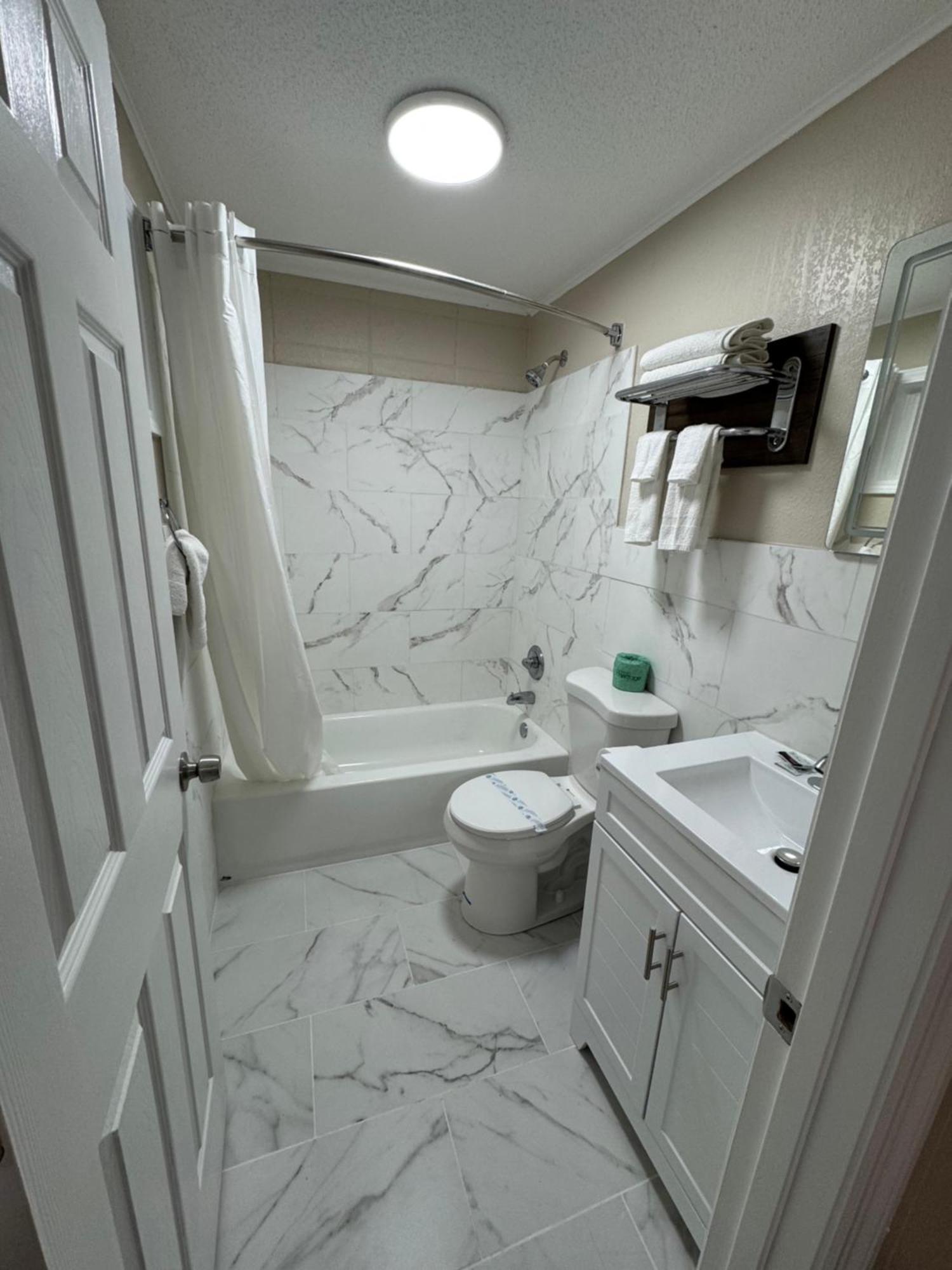 Boone Trail Inn Middlesboro Экстерьер фото